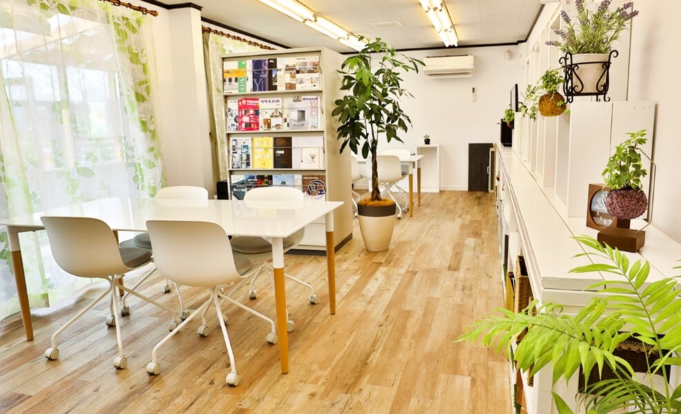 橘展示場のお打ち合わせスペース