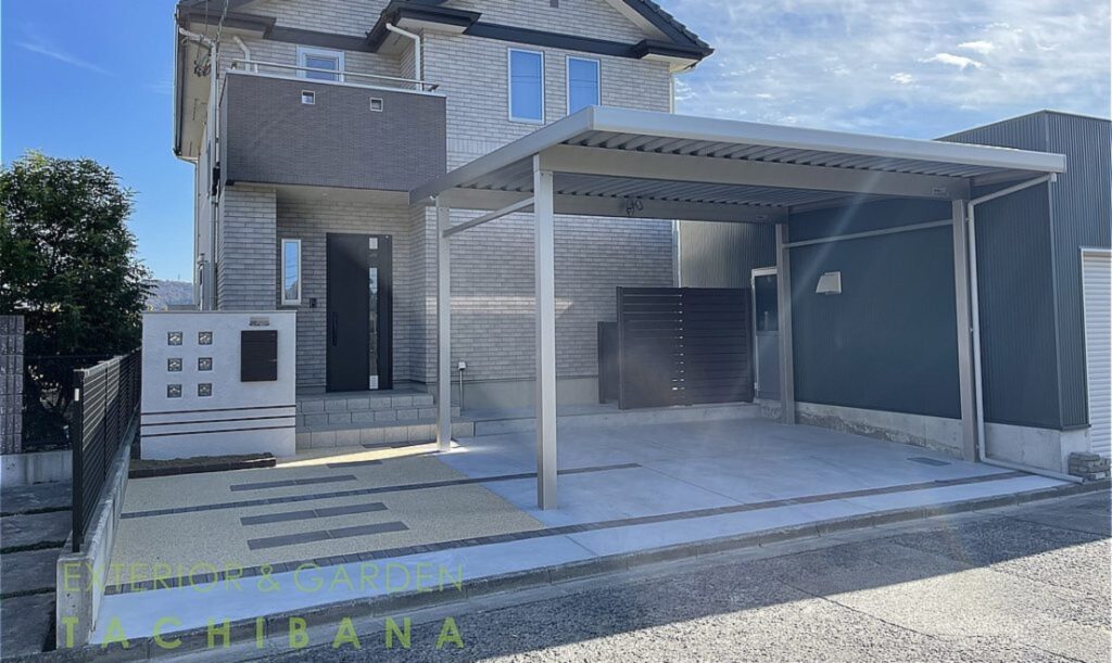 雨の日も快適に！玄関まわりの外構リフォーム事例